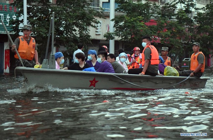 cuu ho lu lut o Weihui, Ha Nam, Trung Quoc_9